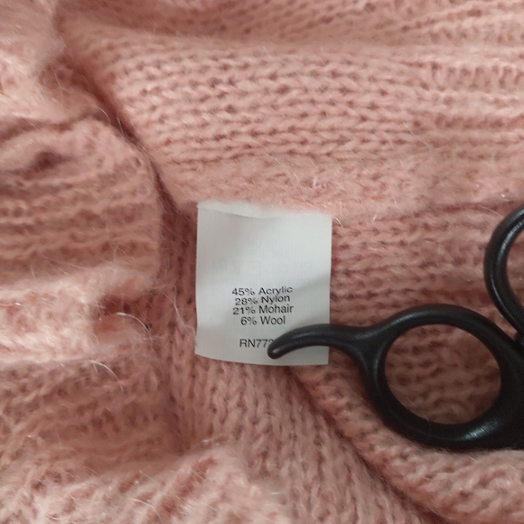 J. Crew Wool Blend Pink Sweater M - Picture 4 of 5